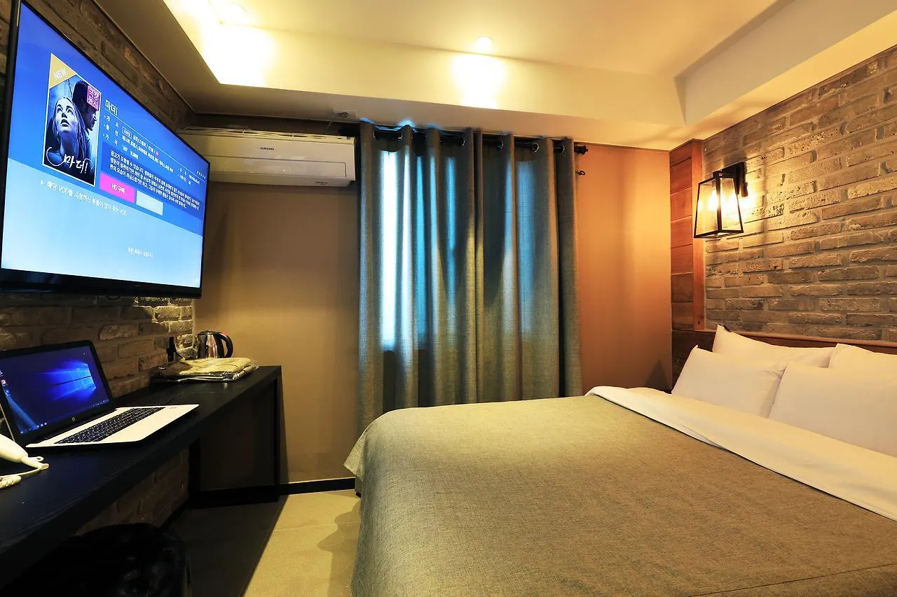***  Rainbow Hotel Yongsan Seoul South Korea